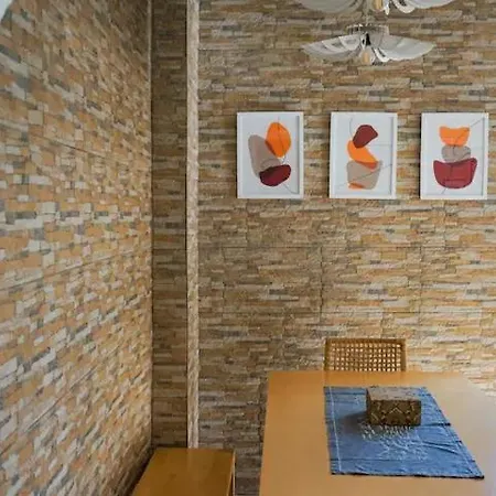 Mit Gemuetlichen Freisitz Fuer Bis Zu 10personen 度假居