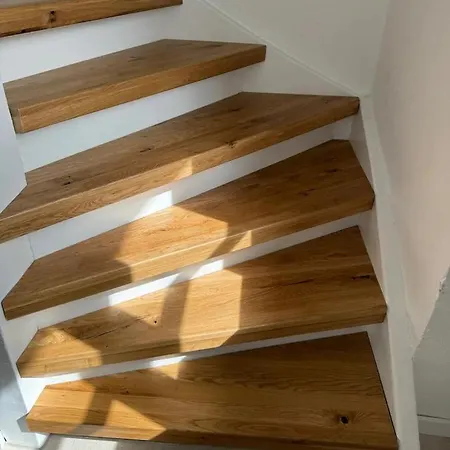 度假居 Mit Gemuetlichen Freisitz Fuer Bis Zu 10personen